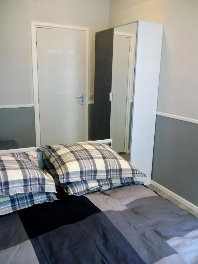 Aldo, Not For Parties, Not A Hotel, Room With Shared Bathroom, No Kitchen 阿姆斯特丹 0*,